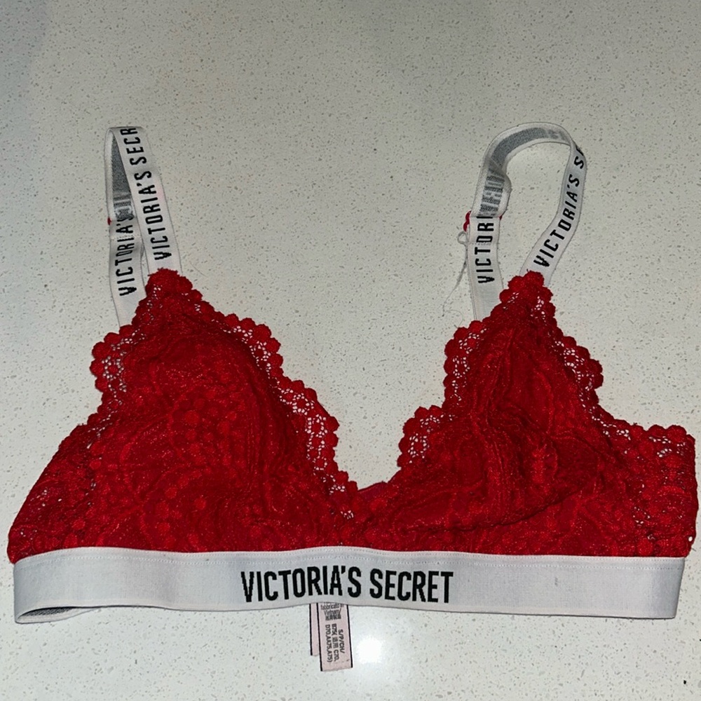 Beautiful red bralette Victoria secret